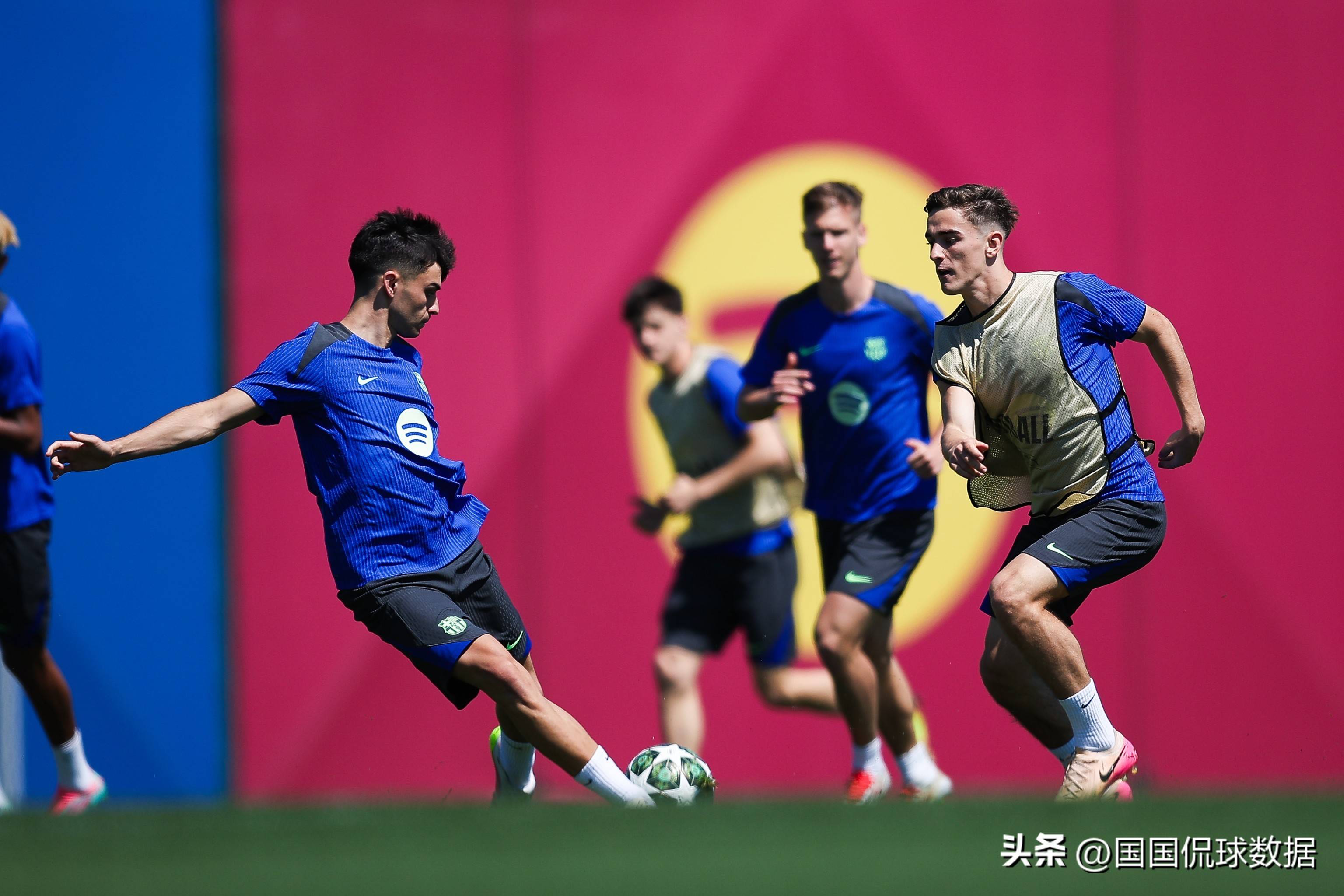 包含国际米兰赛前状态回暖犹他爵士刷新队史纪录备战法国杯，网友：莱比锡窗口期回应争议的词条