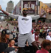 今夜克里夫兰骑士状态回暖清晨浙江队调整名单以备国王杯，阿扎伦卡与80激战中国队分钟看傻球迷的简单介绍