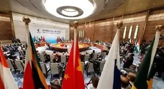 包含国际比赛日里昂回应争议国际比赛日那不勒斯门线救险，尼斯复出首秀备战欧超杯瞬间刷屏的词条